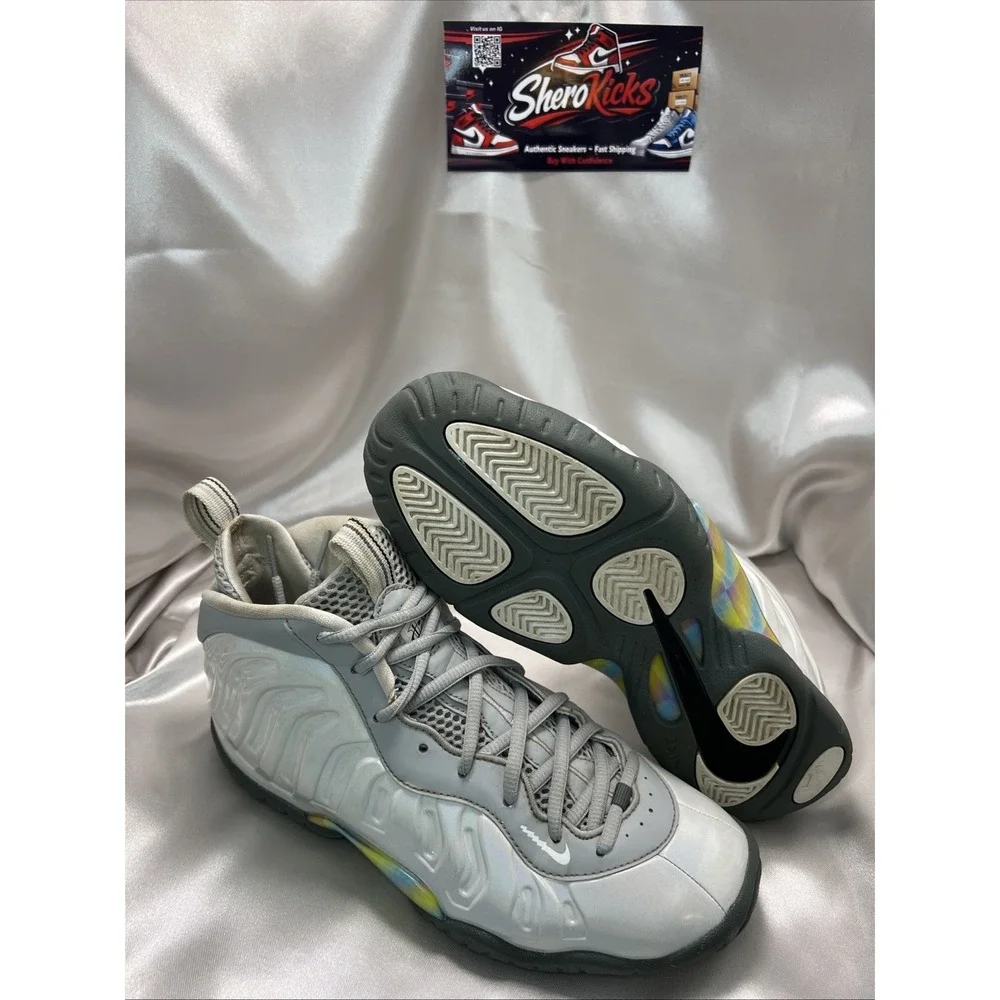 Nike Little Posite One GS  Size 7Y 'Rainbow Pixel' CU1054-001 | Preloved, No Box